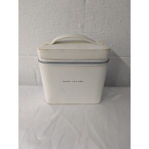 Marc Jacobs Logo‎ Box Leather Top Handle Bag White Train Case 7"Ax3.5Dx7.25"H